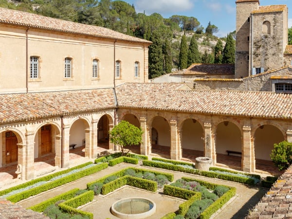 Vins, Vignes et Abbaye