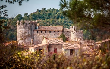 Découvrez le patrimoine médiéval de Villerouge-Termenès !