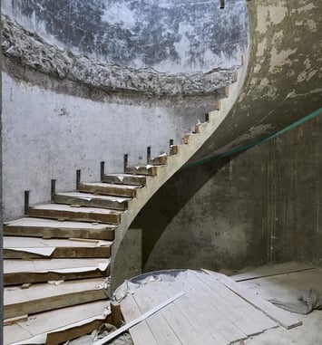 Visite commentée par l'architecte de l'ancienne coopérative viticole de Montolieu