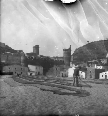 Visite commentée : "Des archives photos à la photographie d'archives"